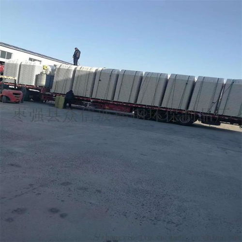 廠(chǎng)家現(xiàn)貨供應(yīng)模壓化糞池質(zhì)量好 型號(hào)齊全 ,棗強(qiáng)縣衆(zhòng)信玻璃鋼環(huán)保制品廠(chǎng)